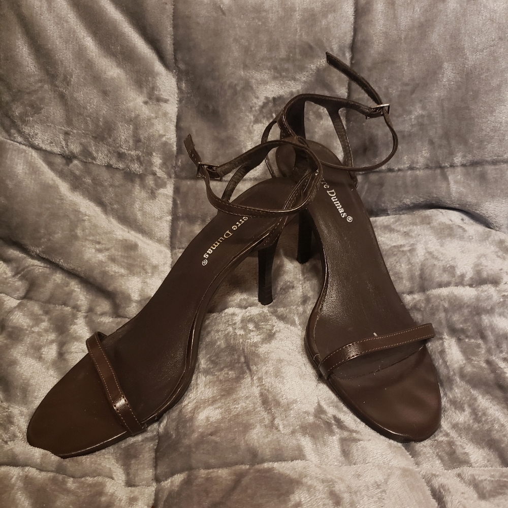 Pierre Dumas sandals